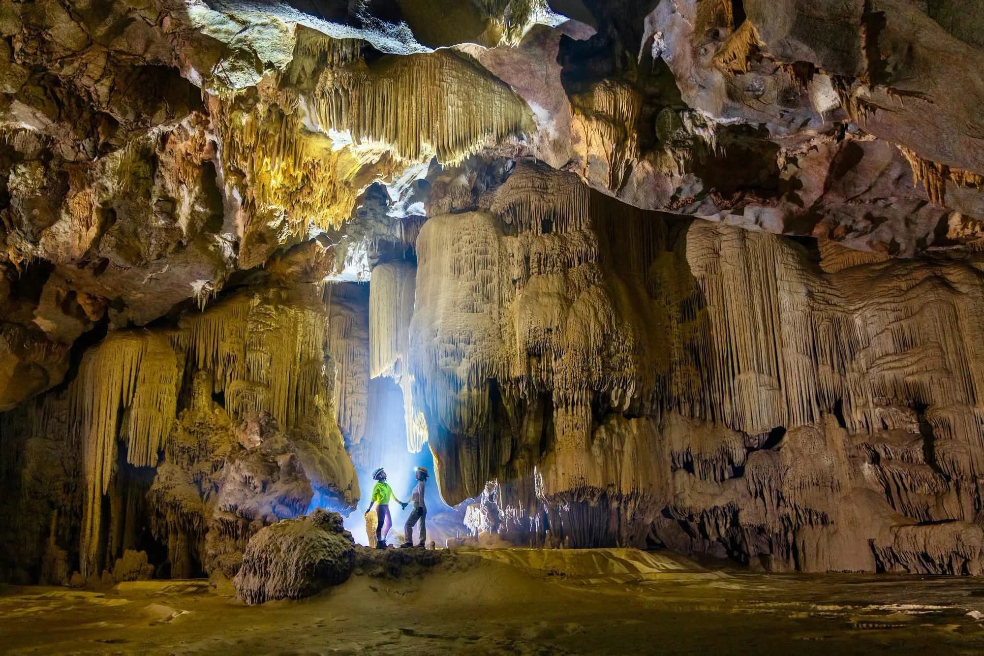 Phong Nha Cave